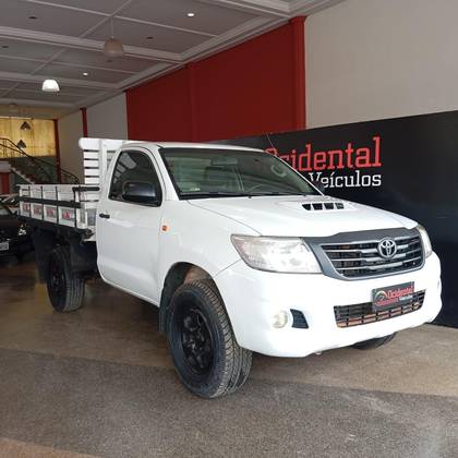TOYOTA HILUX 3.0 4X4 CS CHASSI 16V TURBO INTERCOOLER DIESEL 2P MANUAL